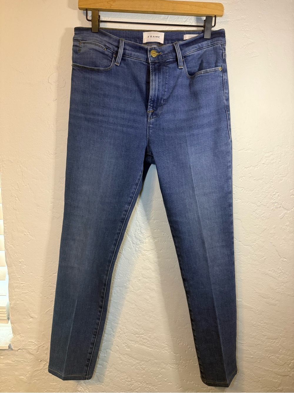 Frame Le High Skinny Jeans Hemmed 27” size 29